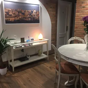 ** Bed & Breakfast Il Faro Gianicolense Italia