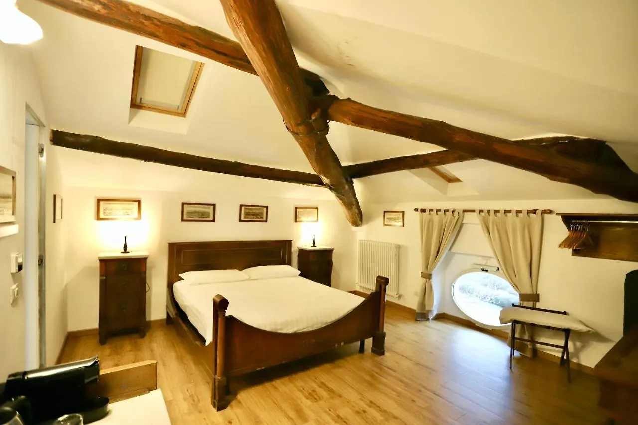 Bed & Breakfast La Villa Del Lago Ghirla